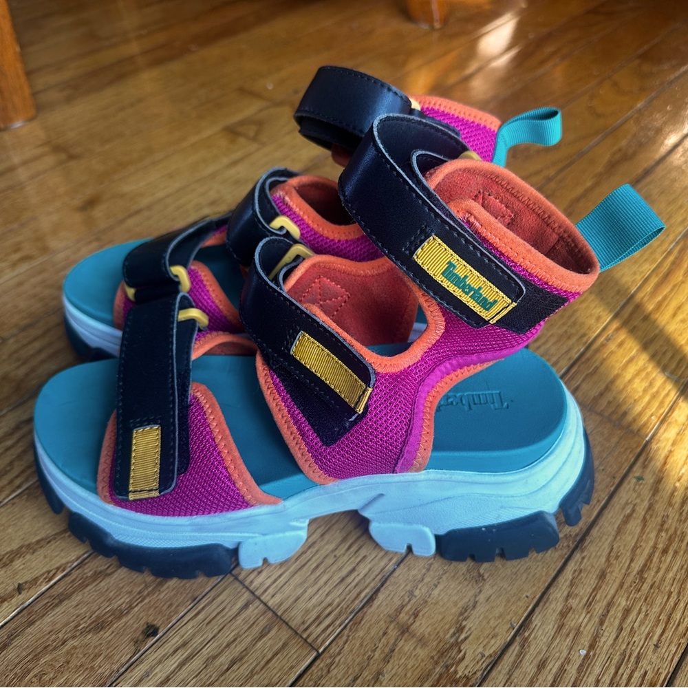Timberland Adley Way 3-strap sandals